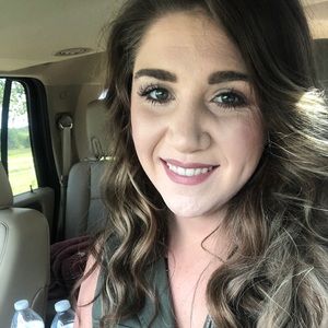 Meet your Posher, Alexa